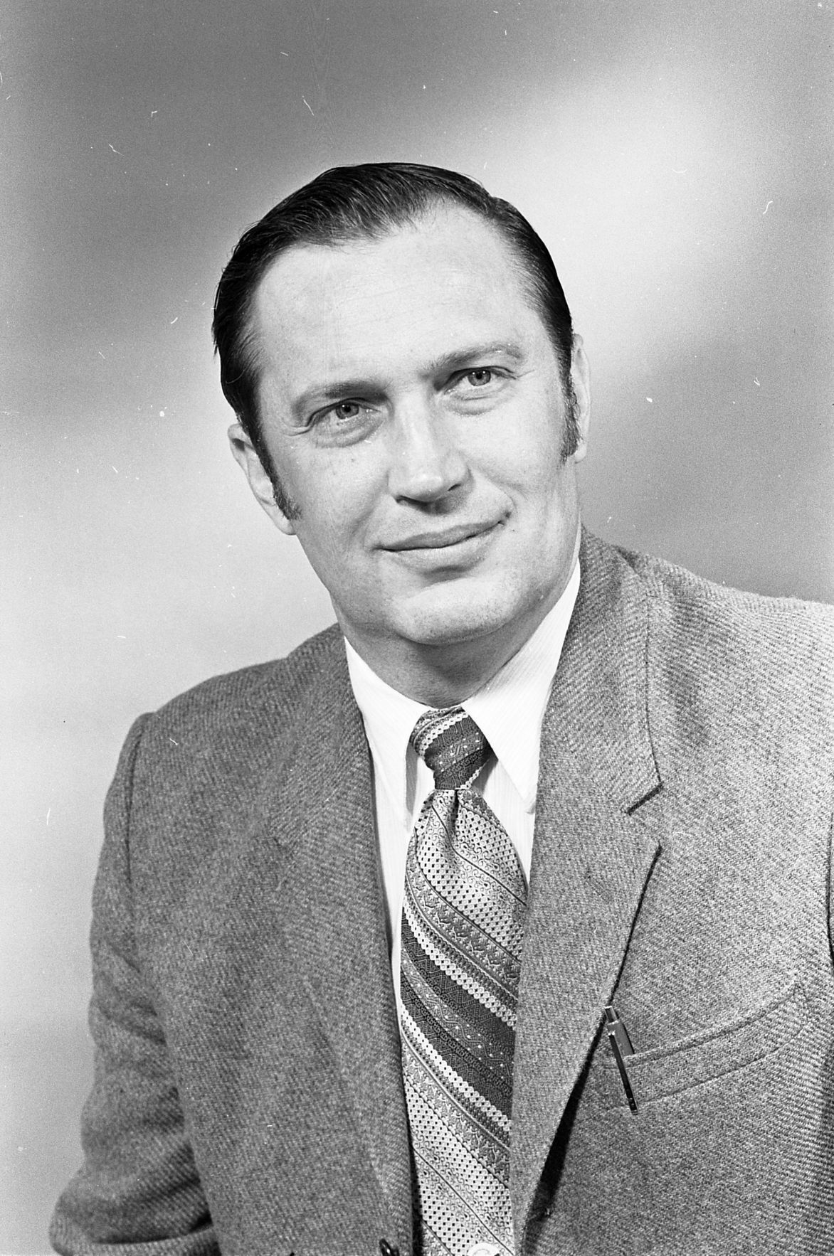 Jewell, Duane 1971